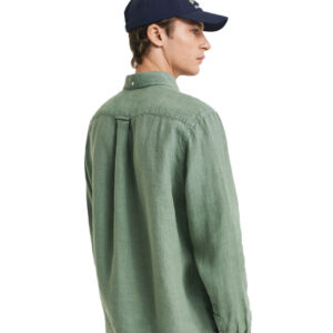 חולצה מכופתרת מפשתן Gant לגברים גזרת Slim Fit (Garment-Dyed Linen)